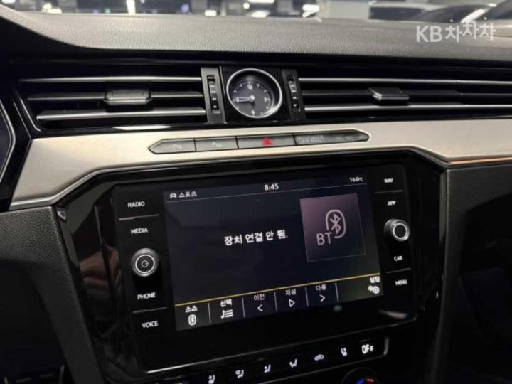 Volkswagen Arteon 2.0 TDI Elegance Prestige 10