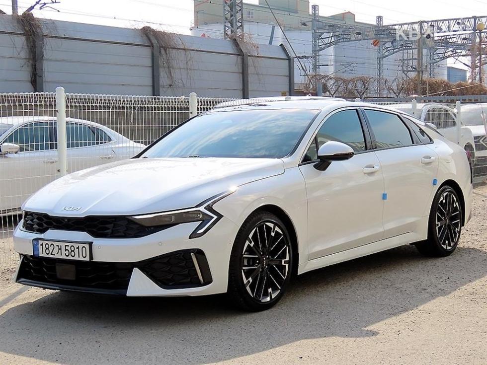 2024 - kia k5