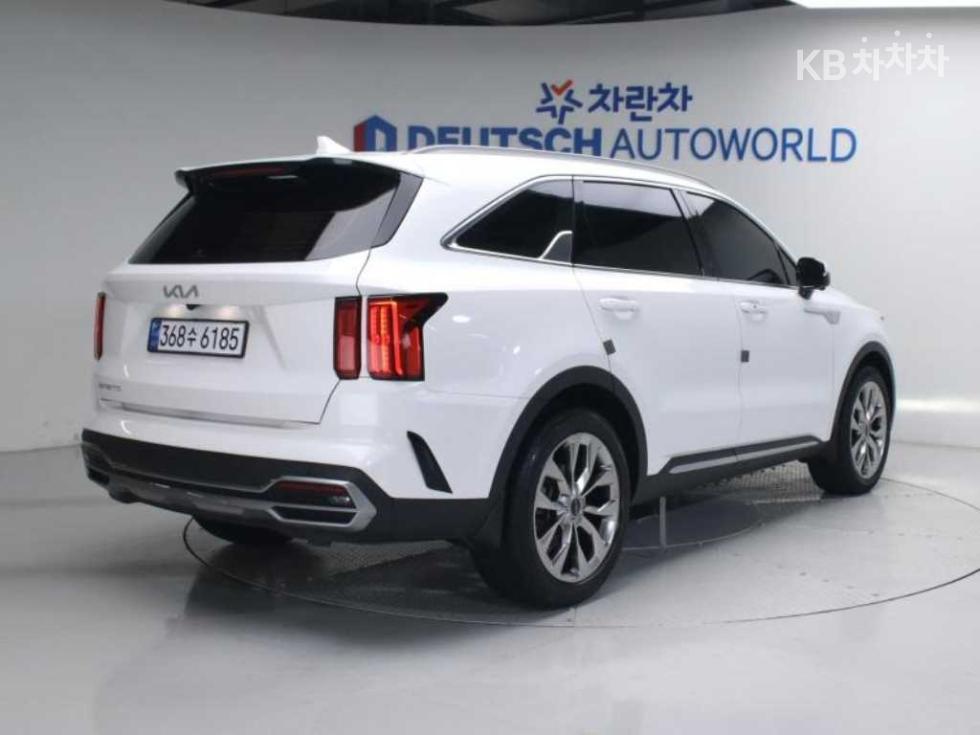 2023 - kia sorento