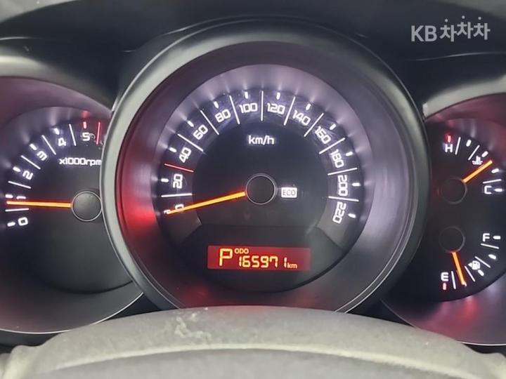 Kia Soul Diesel 1.6 U Premium Type 7