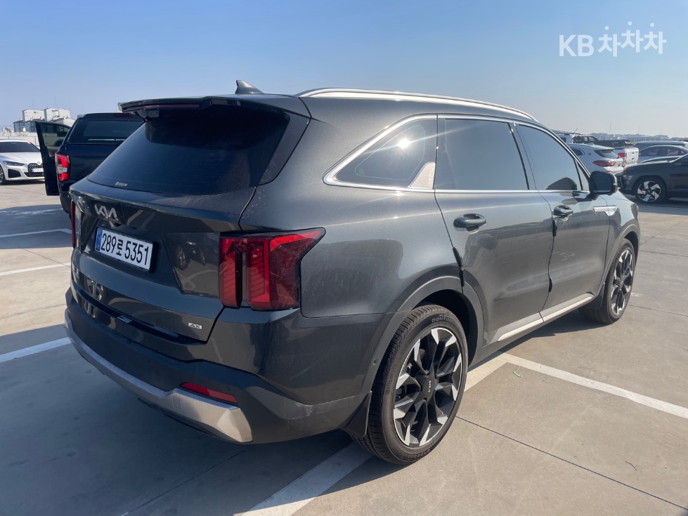 2025 - kia sorento