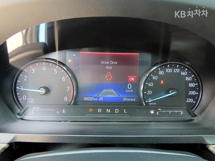 Ford Explorer Gasoline Turbo 2.3 AWD Limited 10