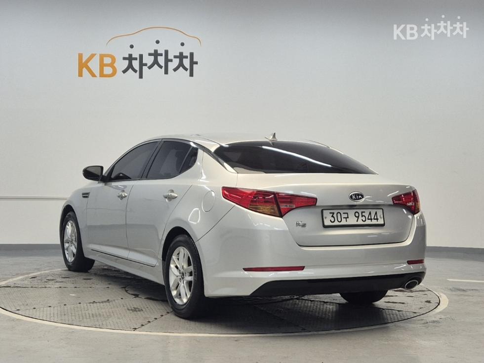 2011 - kia k5