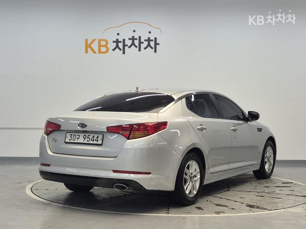 2011 - kia k5
