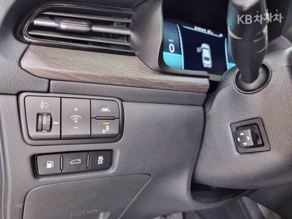 2020 - kia k7