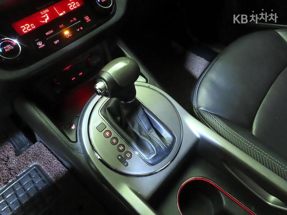 2014 - kia sportage