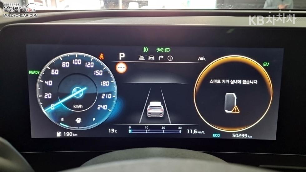 2022 - kia sportage