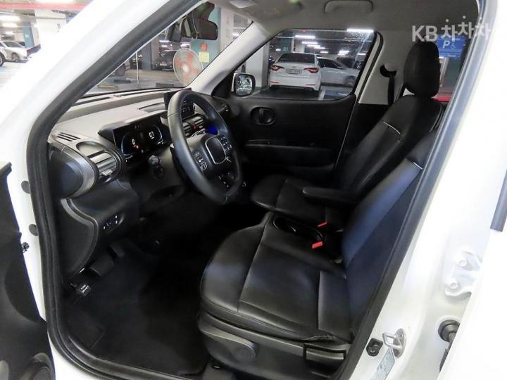 Hyundai Casper 1.0 Gasoline Modern 7