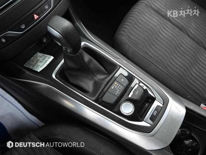 Peugeot 308 1.6 BlueHDi 10