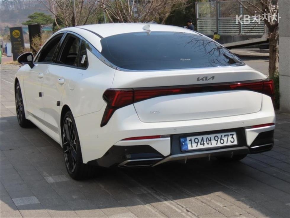 2024 - kia k5