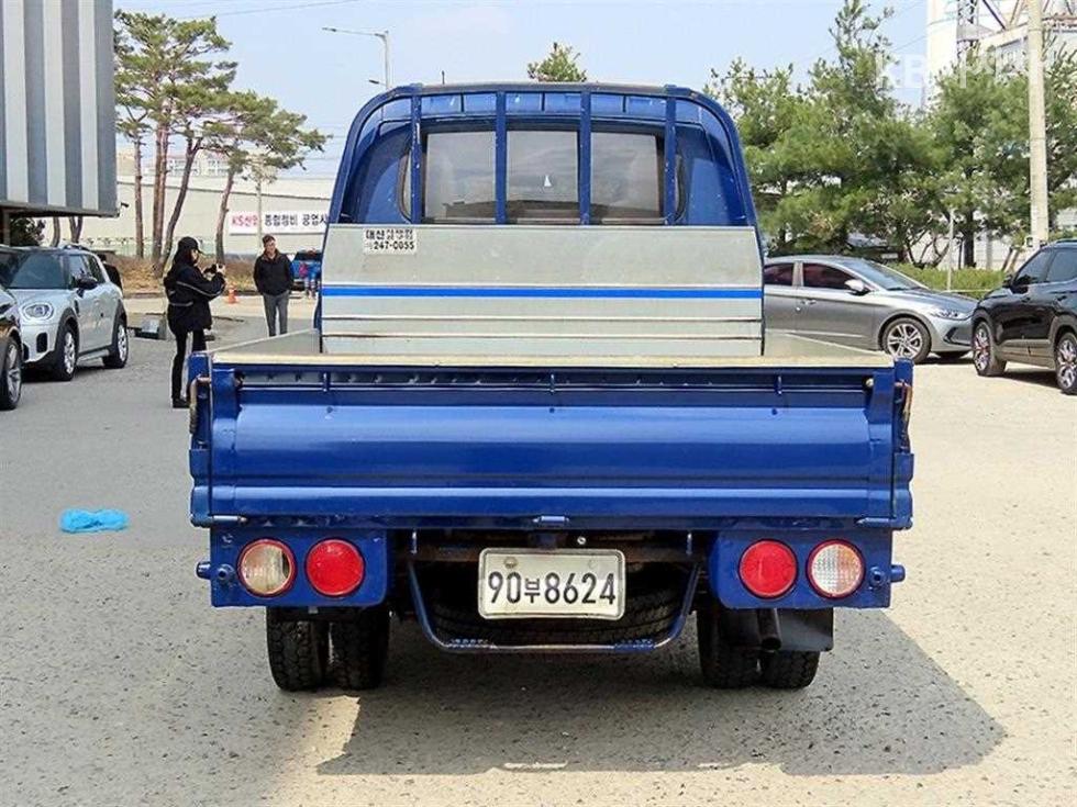 2008 - kia bongo iii