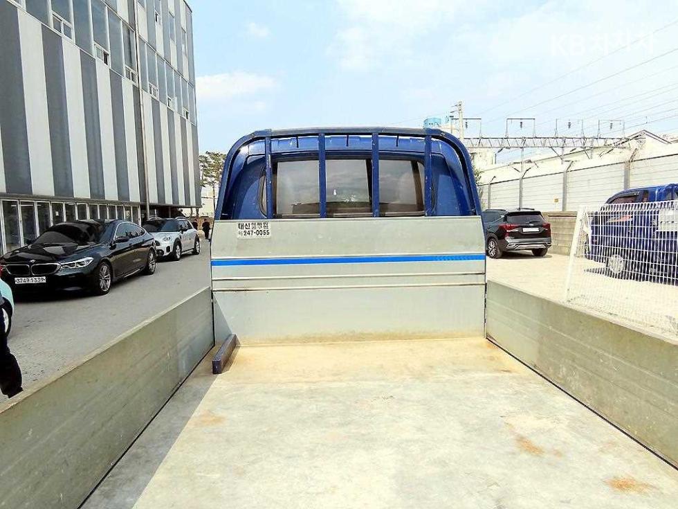 2008 - kia bongo iii