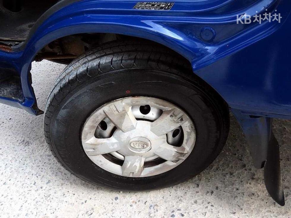 2008 - kia bongo iii