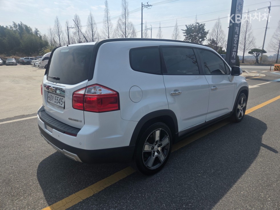 Chevrolet Orlando — miniaturë 4
