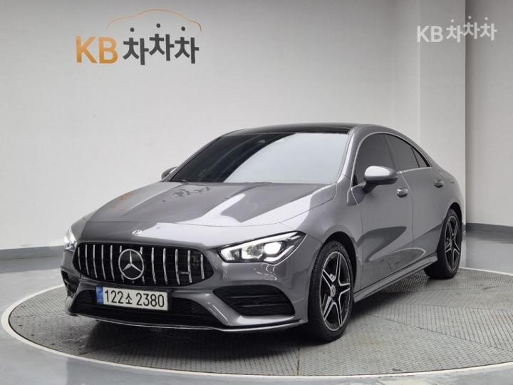 Mercedes-Benz CLA-Class CLA250 4Matic C117 2