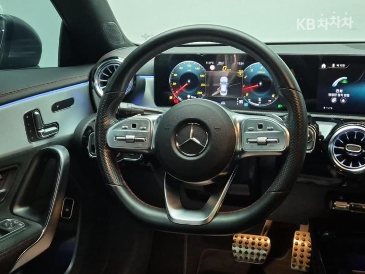 Mercedes-Benz CLA-Class CLA250 4Matic C117 10