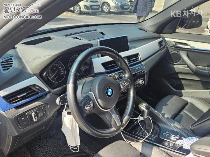 BMW X1 F48 xDrive 20d M Sport 8