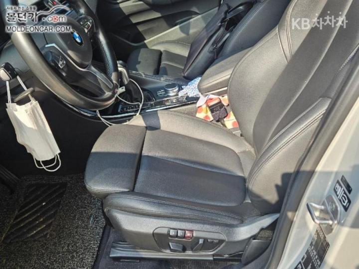 BMW X1 F48 xDrive 20d M Sport 9