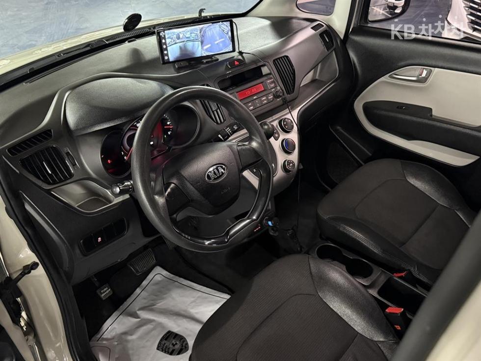 2016 - kia ray-ban