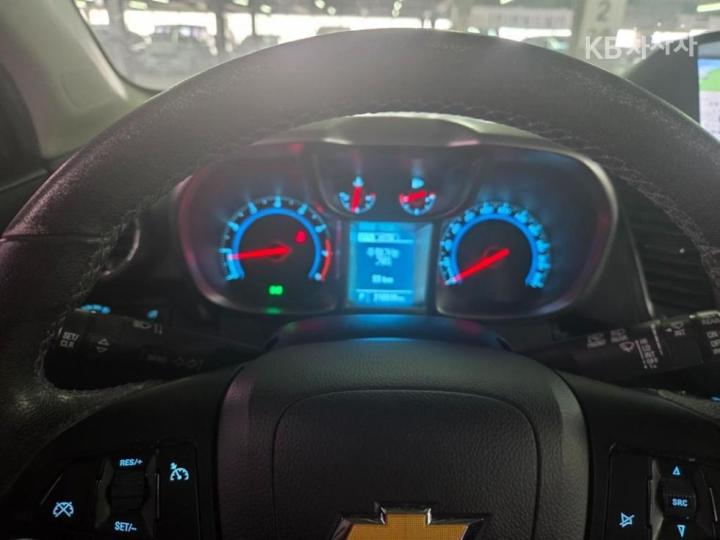 Chevrolet Orlando LPG LTZ Premium 8