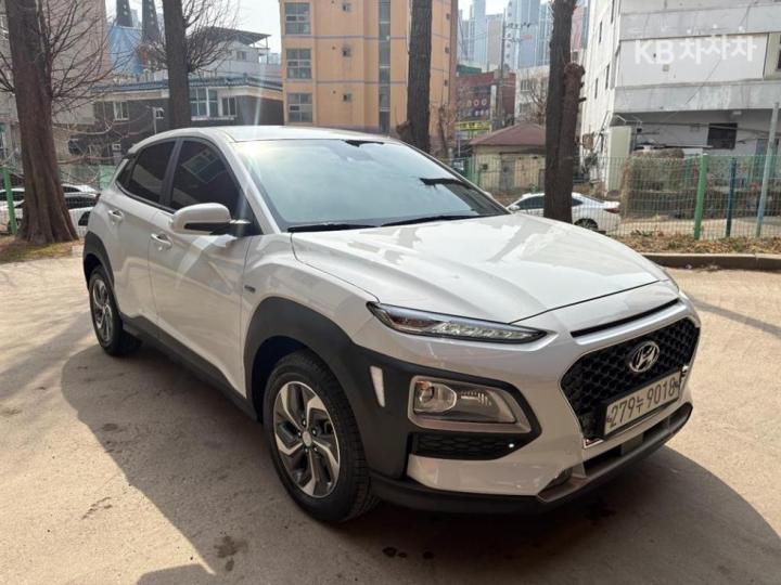 Hyundai Kona Hybrid 1.6 HEV Modern Special 2