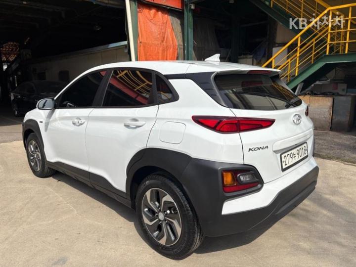 Hyundai Kona Hybrid 1.6 HEV Modern Special 3
