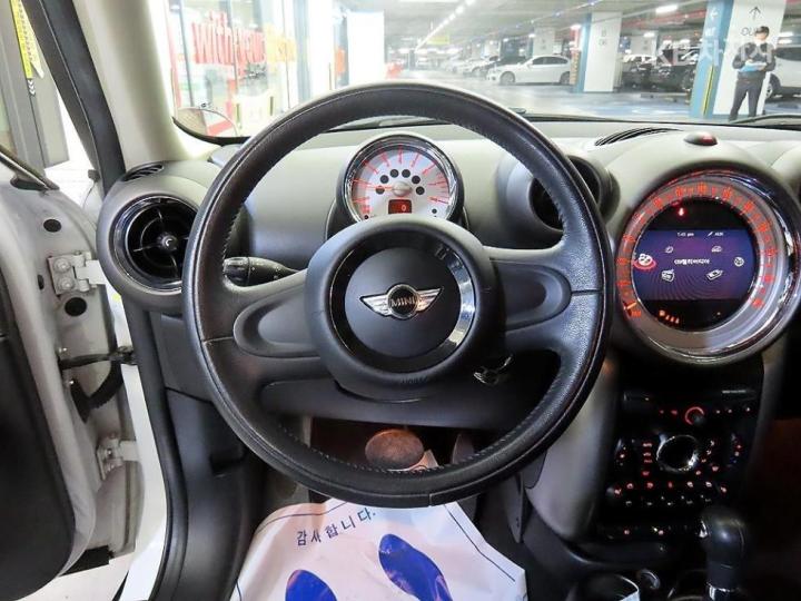 Mini Countryman 1.6 9