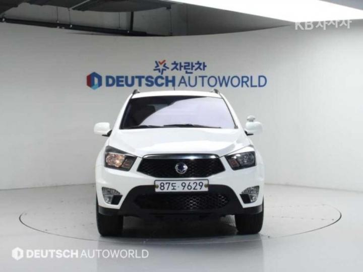 KG Mobility Korando Sport 2014 photo 3