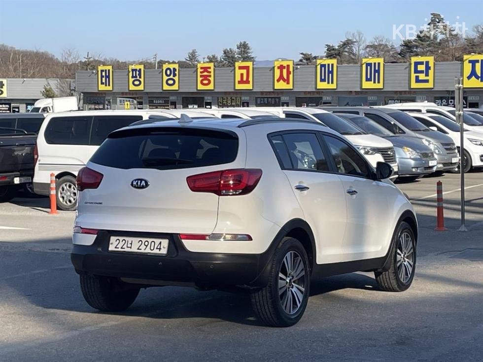 2014 - kia sportage