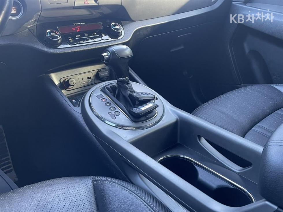 2014 - kia sportage