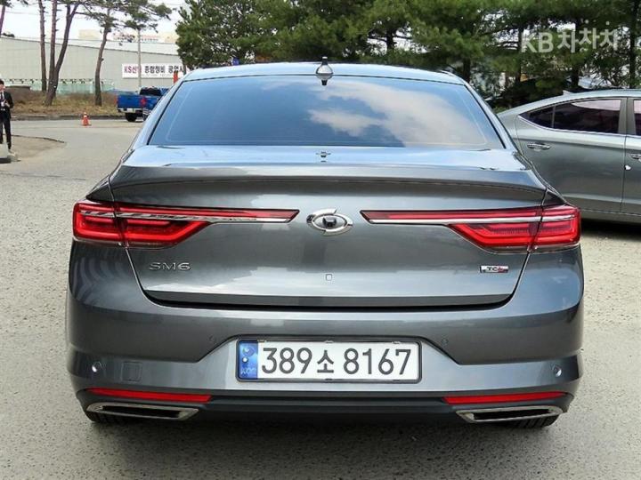 Renault SM6 1.3 TCe 260 Feel 5