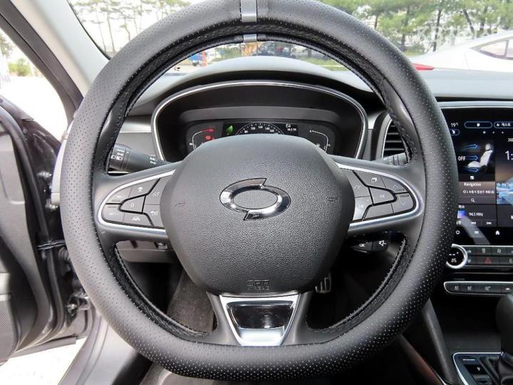 Renault SM6 1.3 TCe 260 Feel 9