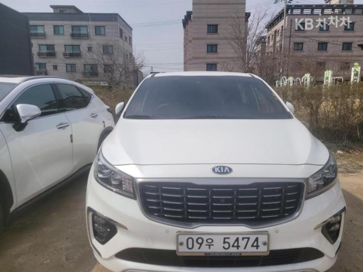 Kia Carnival 3.3 Gasoline Noblesse Special 3