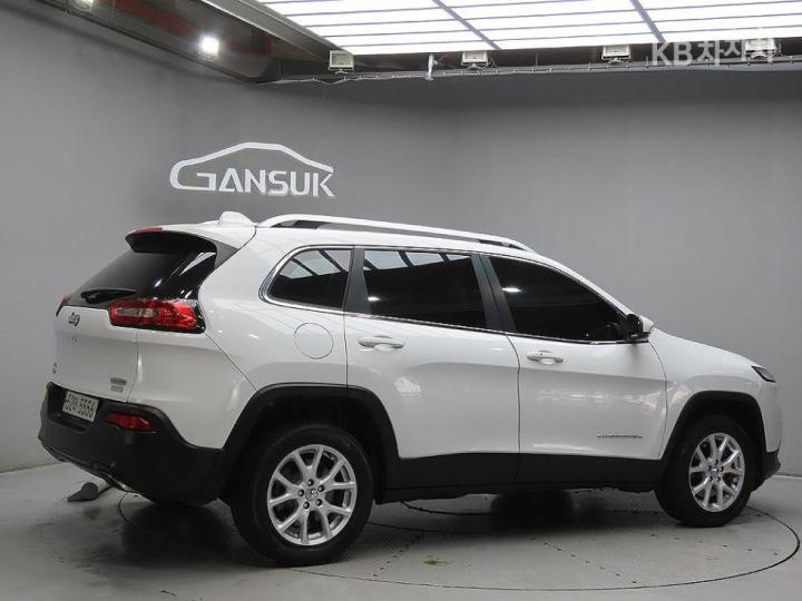 Jeep Cherokee 2.0 Diesel Longitude AWD 5
