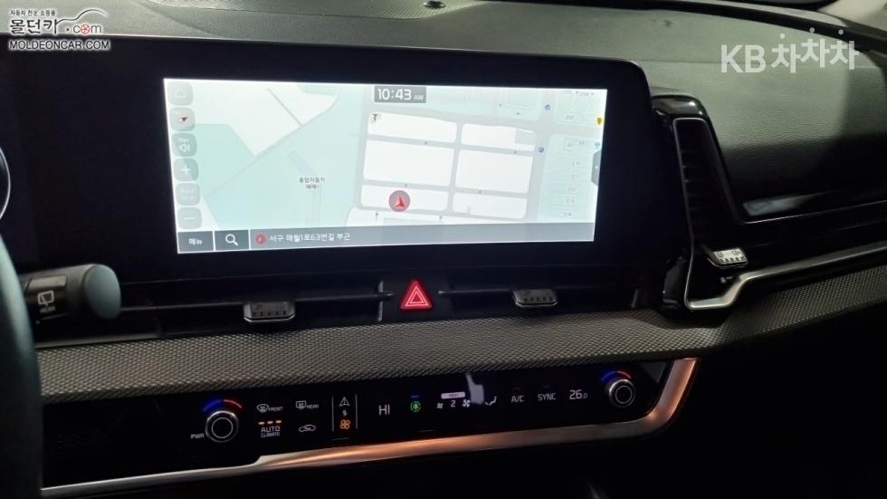 2022 - kia sportage