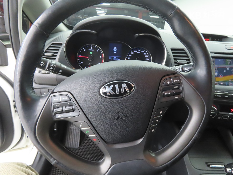 2014 - kia k3