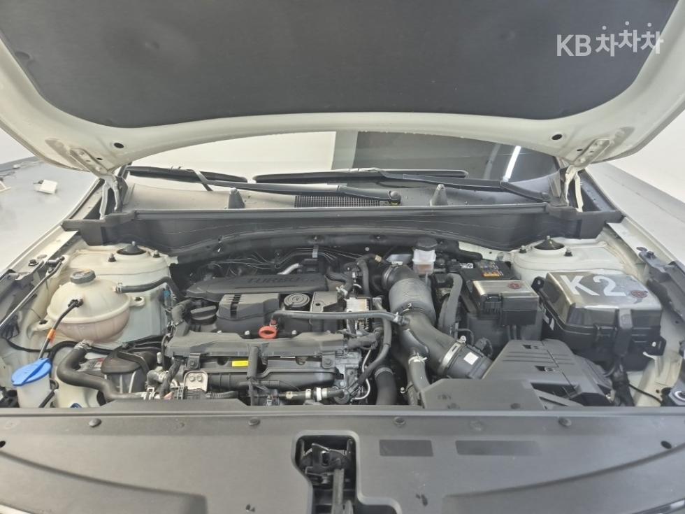 2023 - kia sportage