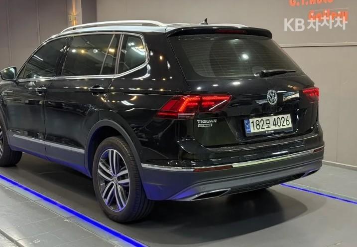 Volkswagen Tiguan Allspace 2.0 TDI Prestige 5