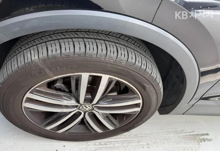 Volkswagen Tiguan Allspace 2.0 TDI Prestige 9