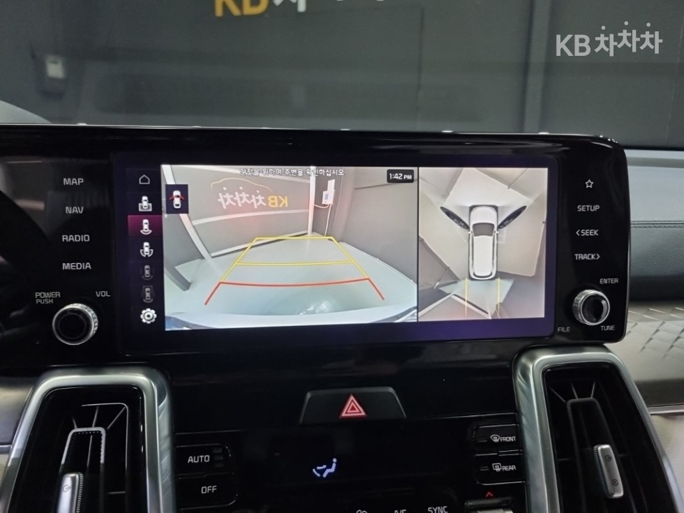 2021 - kia sorento