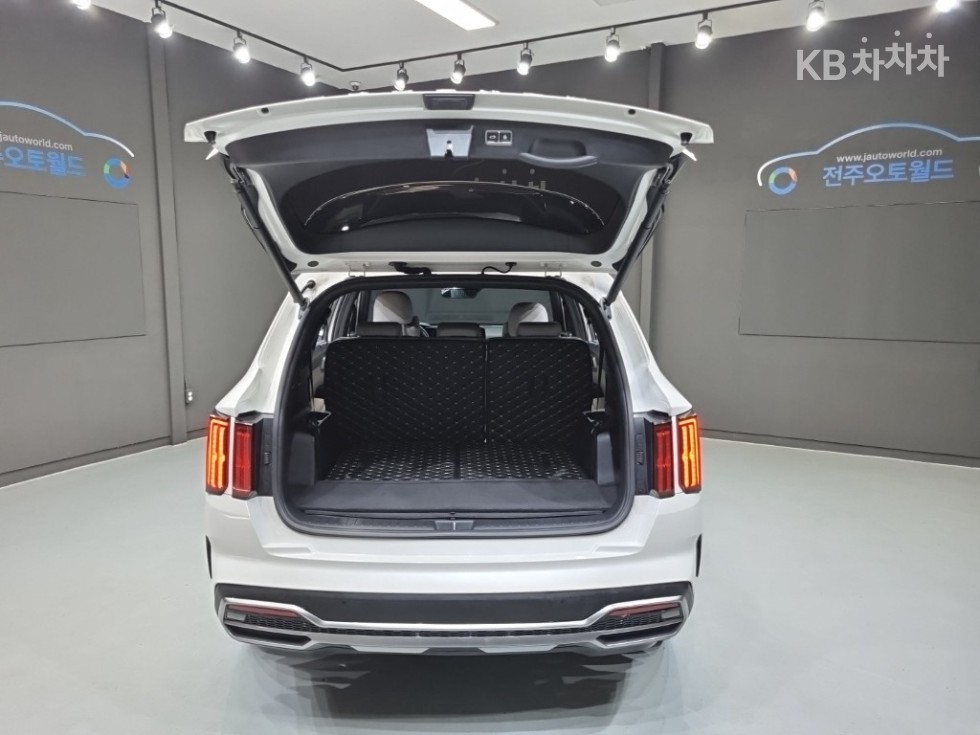 2021 - kia sorento