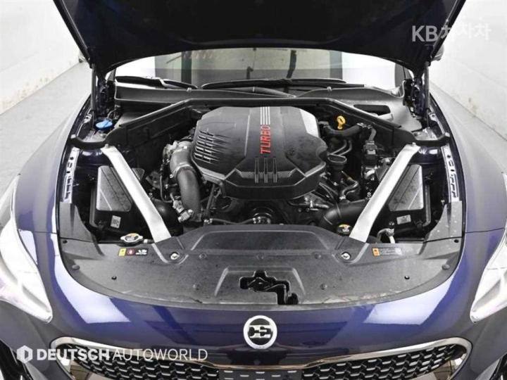 Kia Stinger Meister 3.3 Gasoline Turbo 4WD Masters 7