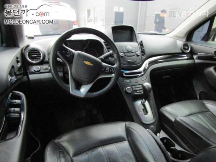 Chevrolet Orlando LPG LTZ Premium 8