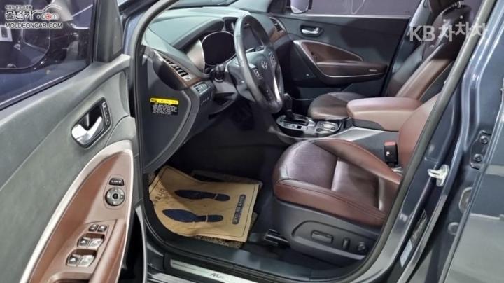 Hyundai Maxcruz Diesel e-VGT R2.2 2WD Finest Edition 10