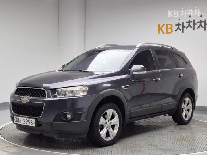 Chevrolet Captiva 2WD LT 2