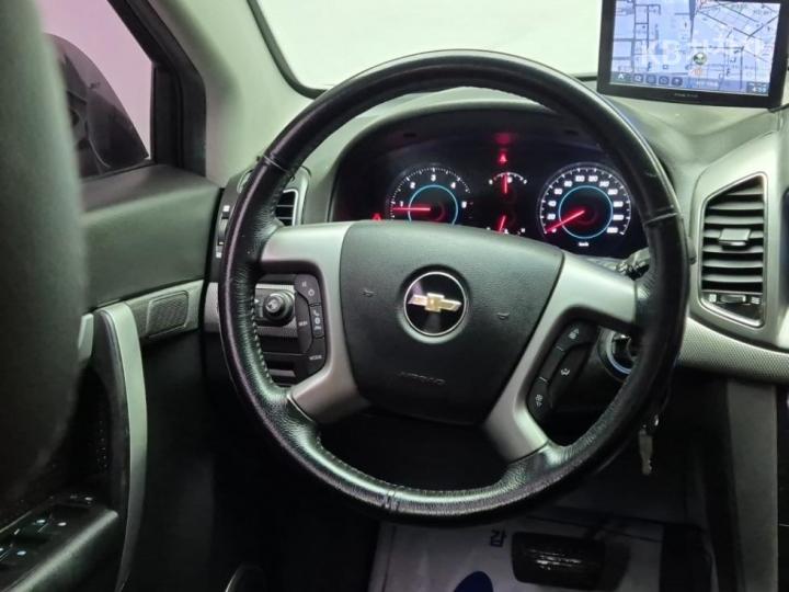 Chevrolet Captiva 2WD LT 10