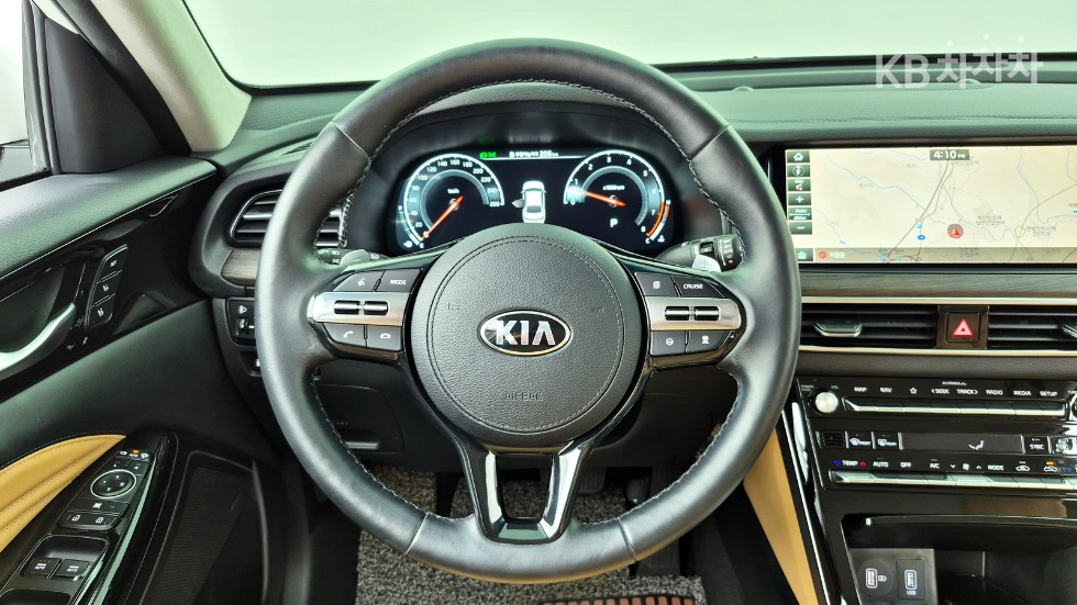 2020 - kia k7