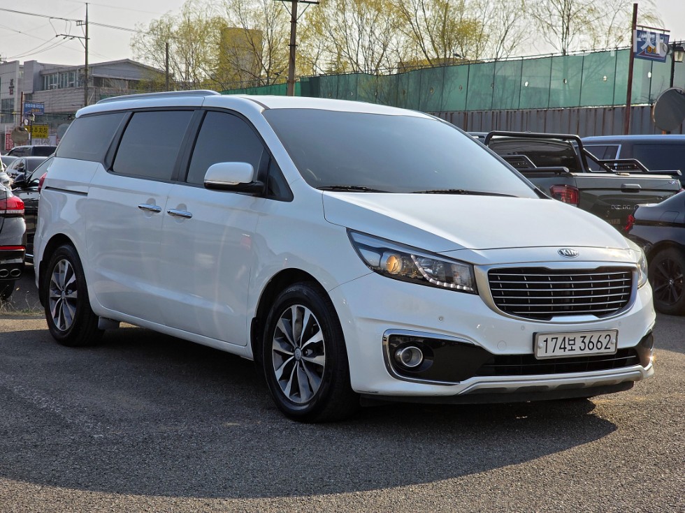 2016 - kia carnival