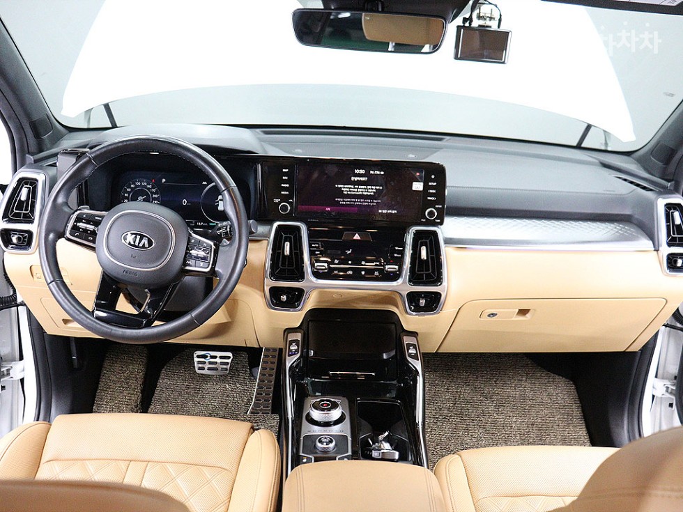 2021 - kia sorento