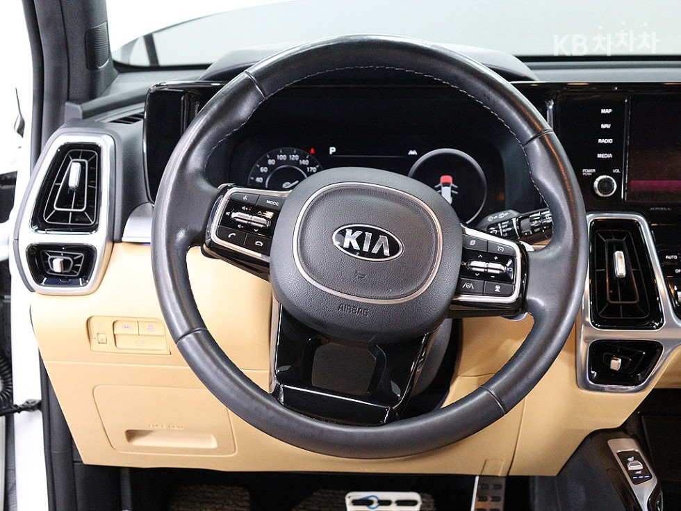 2021 - kia sorento
